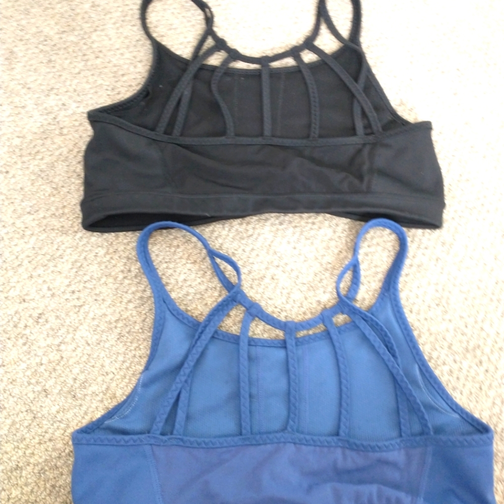 Athleta Strappy Bras Size Medium